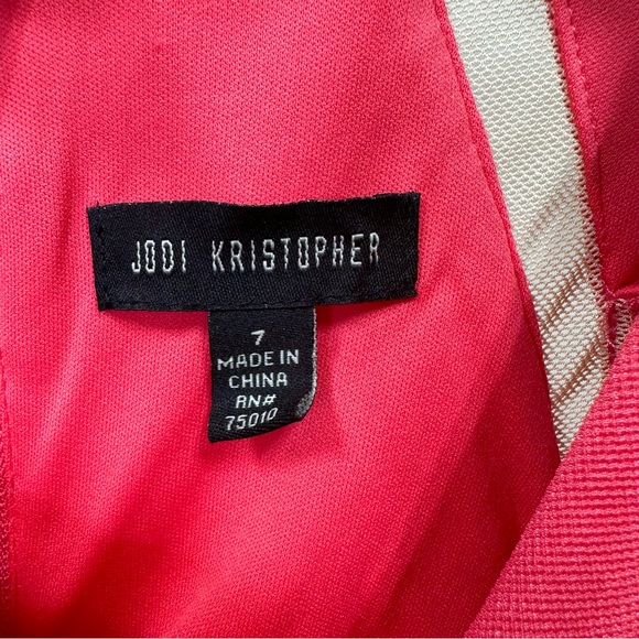 Jodi Kristopher Pink Fitted Pattern Mini Dress - Picture 7 of 7